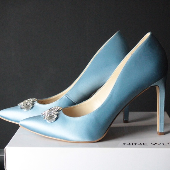 LIGTH BLUE HEELS NINE WEST - Picture 1 of 9